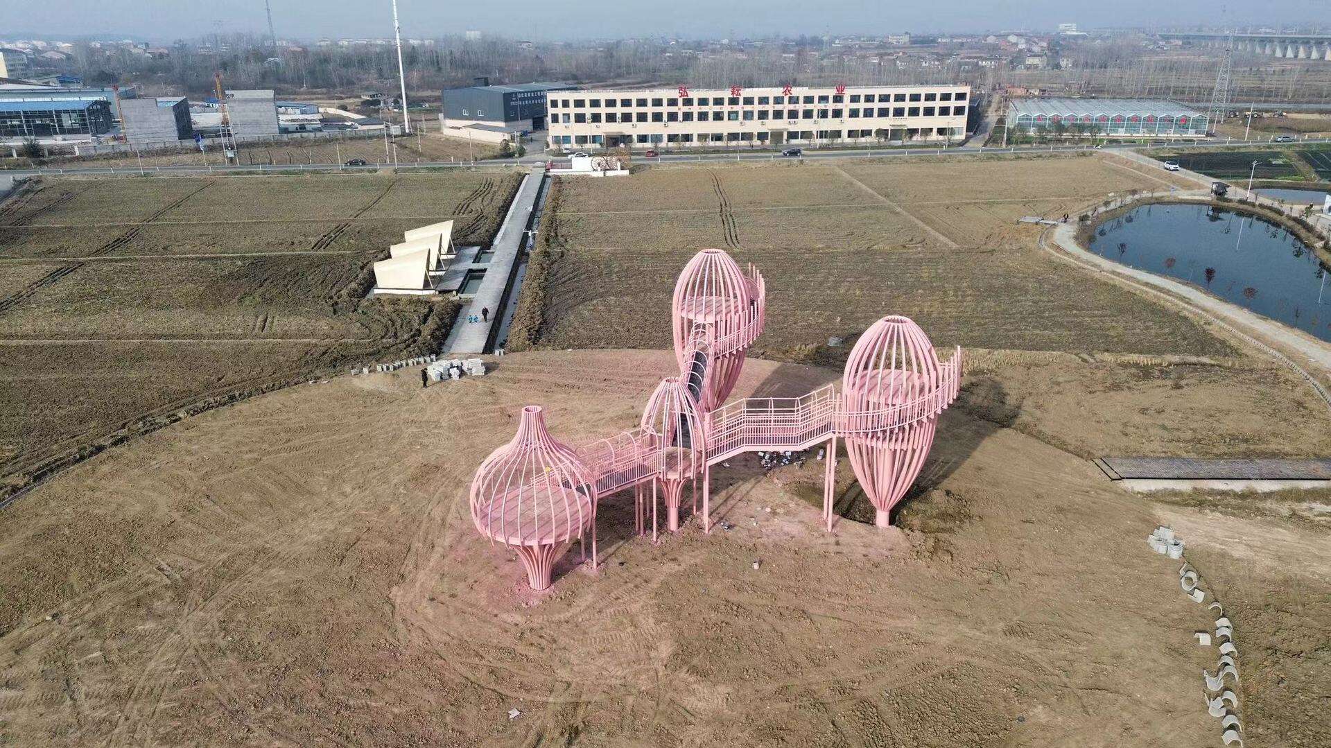 product customized outdoor scenic spots steel structure buildings special shaped for construction renovation old steel structures-1