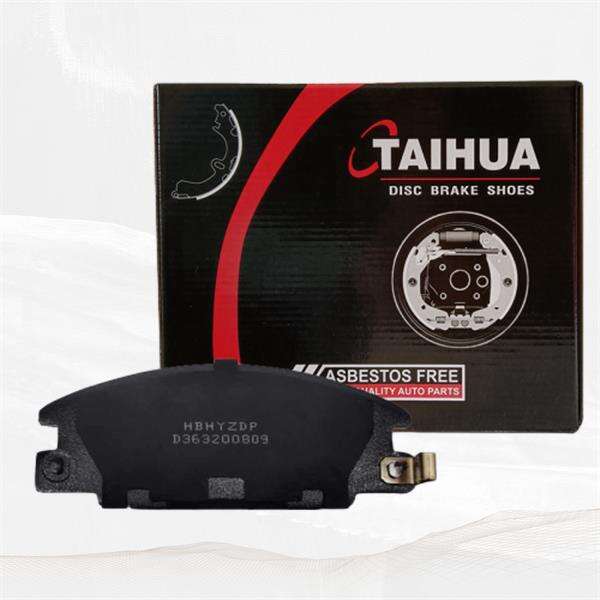 Améliorez la sécurité et réduisez le bruit grâce à nos plaquettes de frein en fibre de carbone premium