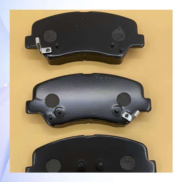 Eco-friendly front disc brake pads for sustainable driving experience