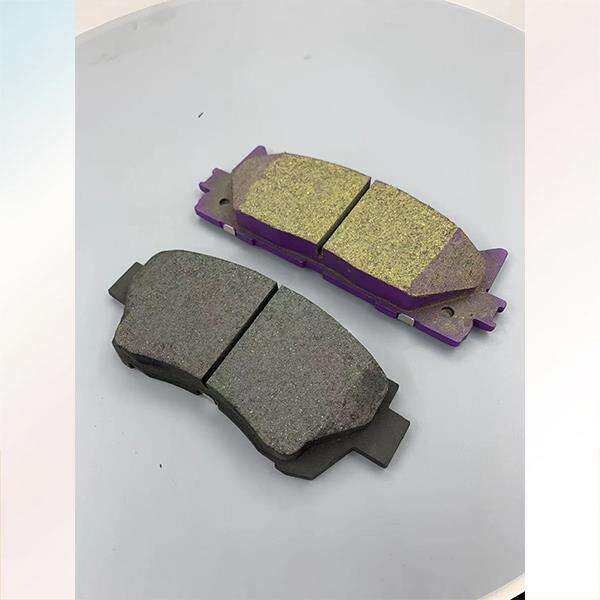 Optimisez l'efficacité de vos freins avec des plaquettes de frein céramiques Audi supérieures