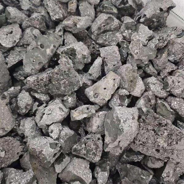 Exploring the Uses of Lump Ferro Chrome in the Manufacturing Industry