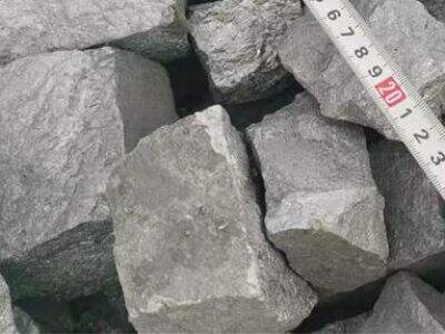 Perbandingan Peranan Ferrosilikon dalam Pembuatan Keluli Berkarbon Tinggi dan Keluli Berkarbon Rendah