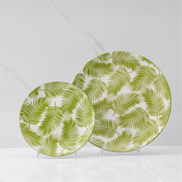 The Allure of Porcelain Dinner Ware