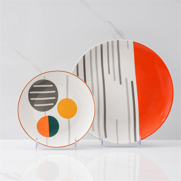 Complete your dining table with this set of 6 versatile dinner plates