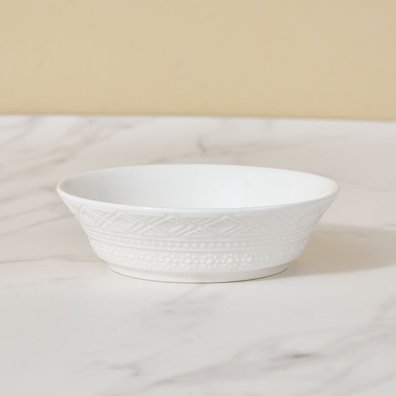 High-end Nordic-style Ceramic Tableware Set Embossed Patterns Dishwasher Safe Sustainable Customizable Restaurant Dinnerware for manufacture