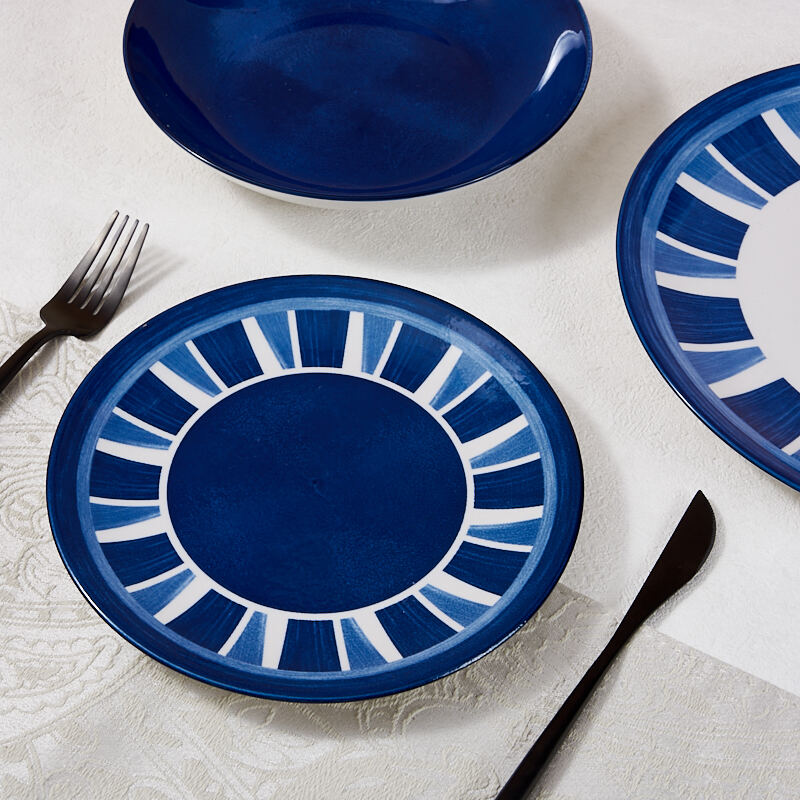 Blue Porcelain Plate Set Customizable Microwave/Oven Safe Minimalist Design Sustainable for Family Gatherings Hotels Restaurants details
