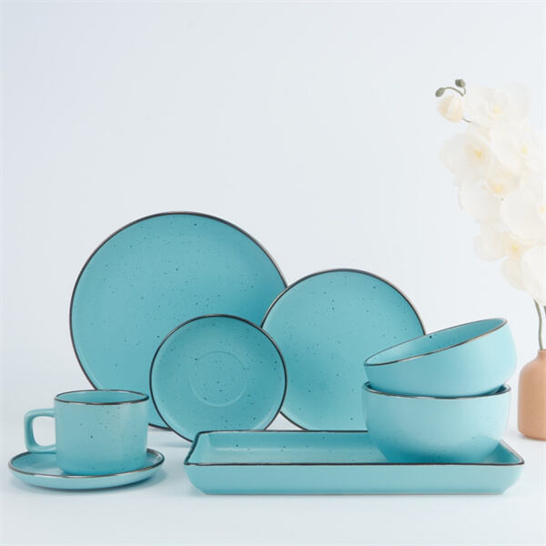 Impress your guests with a stylish and sophisticated blue ceramic dinner se