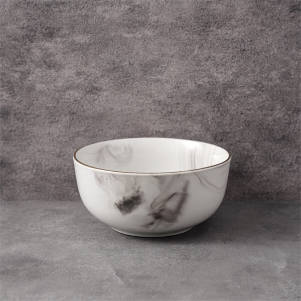The intricate designs and craftsmanship of Chinese ceramic bowls