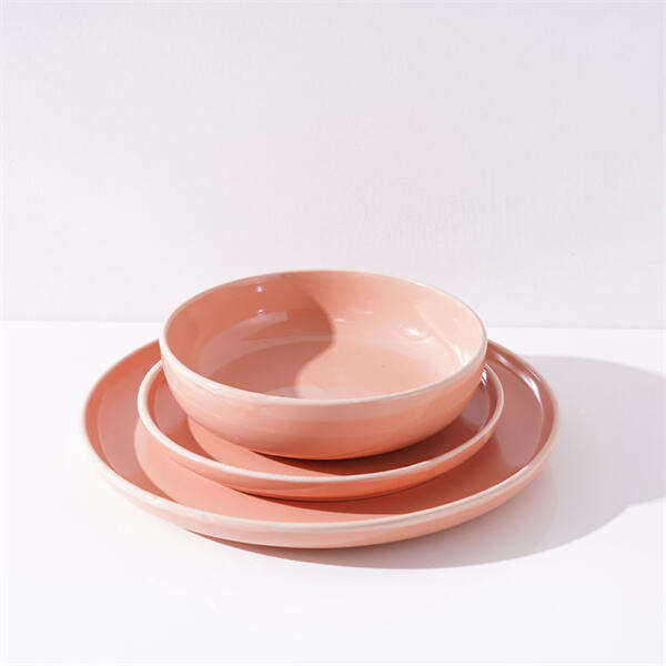 Add a touch of elegance to your table with a ceramic serving dish