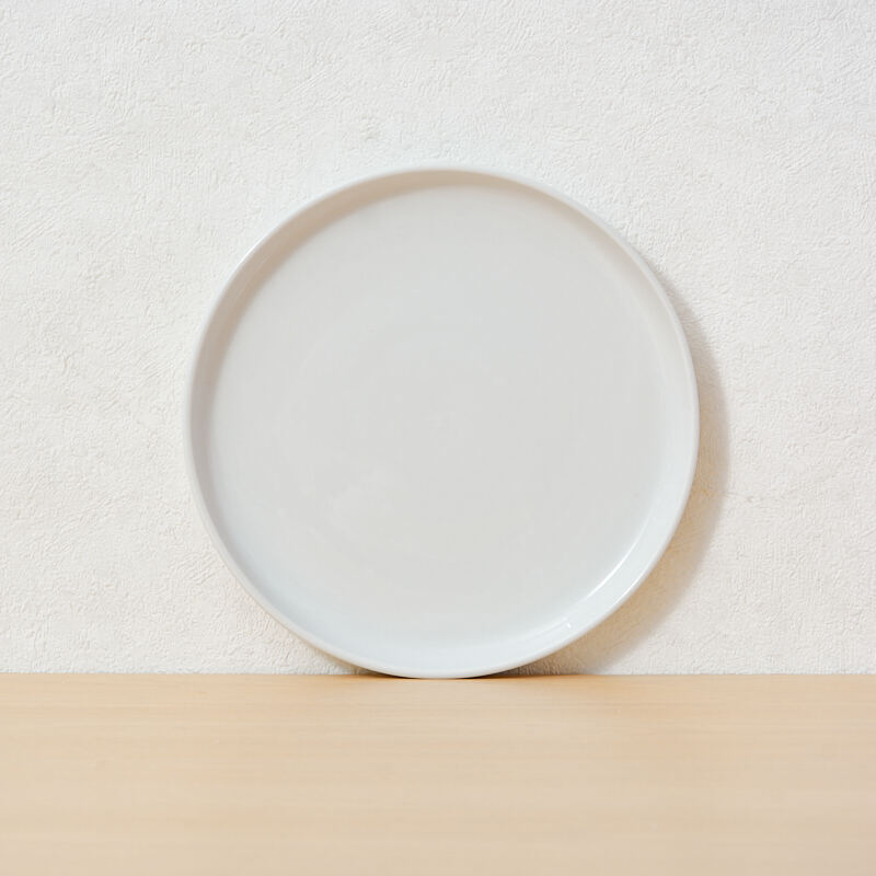 Wholesale Modern Ceramic Flat Plates Single Piece Customizable Size Dishwasher Microwave Safe Elegant Design for Restaurants details