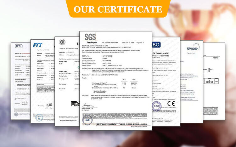 Eco-friendly Christmas Design Ceramic Dinnerware Set Customizable Porcelain Plate Set for Hotels supplier