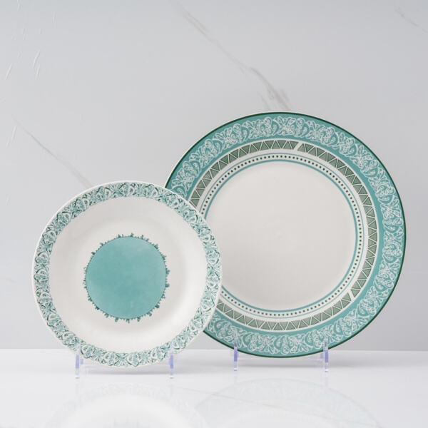 The Benefits of Owning a Set of Stoneware Dishes
