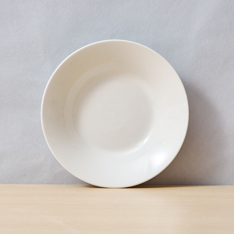 Nordic Vintage Style 16 Pcs White Porcelain Dinner Plate Sets China Factory Price Cheap Crockery Chinaware Dinnerware details