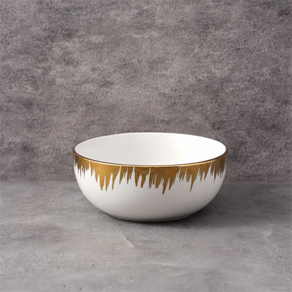 Convenience meets style with porcelain dinner bowls