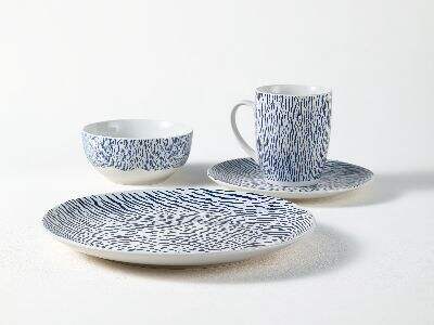 Minimalist Dining: The Beauty of Simple White Dinnerware Sets