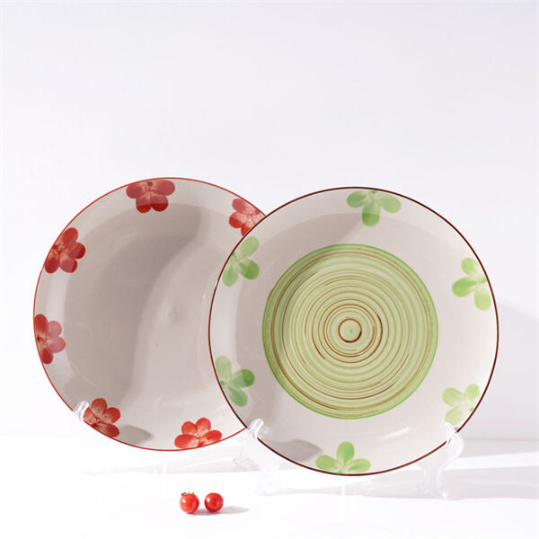 Set the Table in Style with a Matching Plate Se