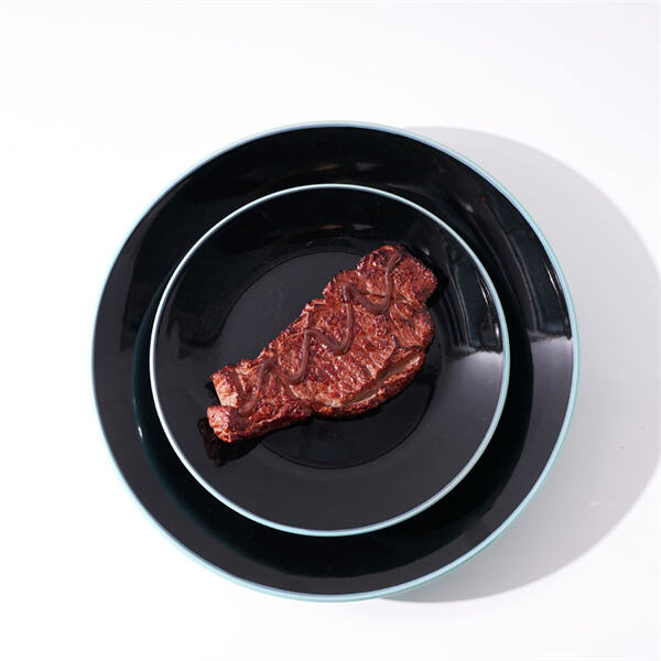 Zrób wrażenie z tą nowoczesną i wyrafinowaną kolekcją naczyń