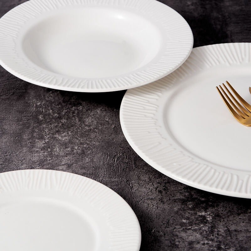 Hot-Selling Customizable Luxury White Stoneware Dinner Plate Set Embossed Porcelain Tableware for Hotels Durable Feature factory