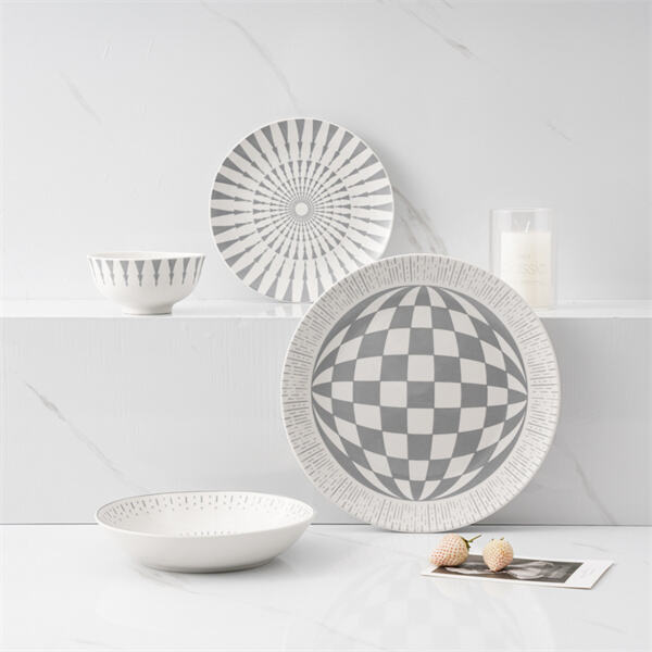 Make every meal a special occasion with our exquisite porcelain dinnerware sets.