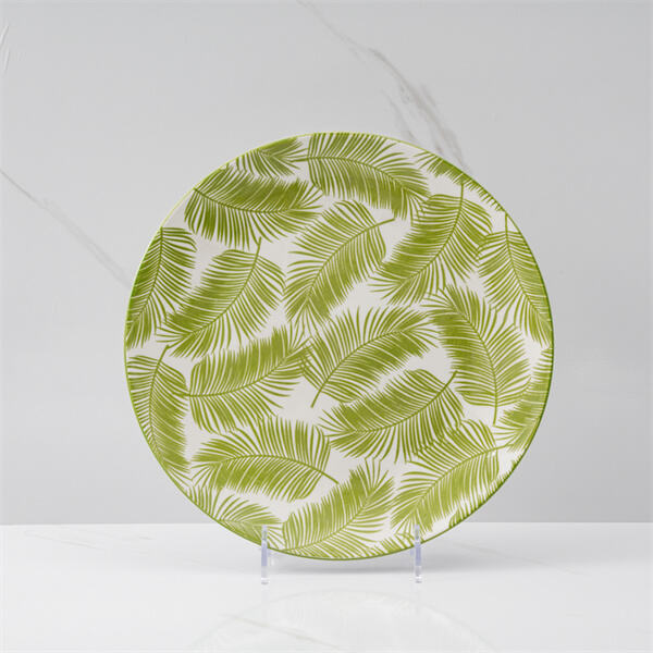Set the table in style with our collection of the best porcelain dinnerware