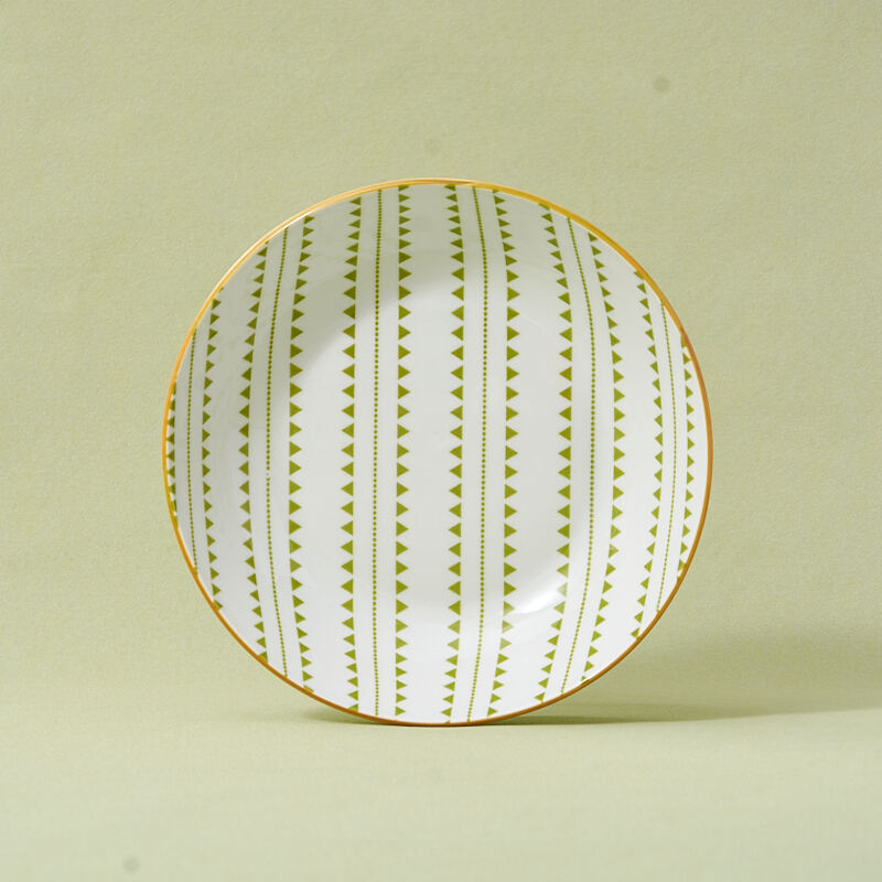 18-Piece Green Ceramic Tableware Set Fresh and for Restaurants and Hotels Dinnerware for Wholesale factory