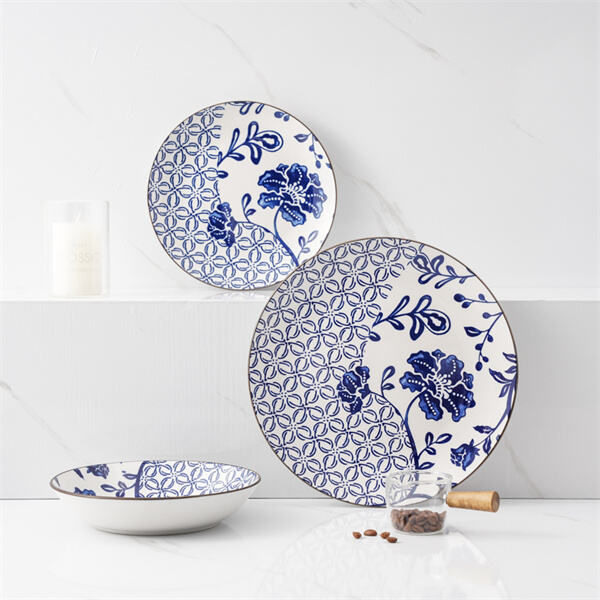 The Alluring Charm of Porcelain Dinnerware
