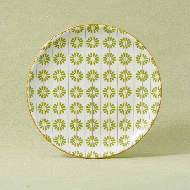 18-Piece Green Ceramic Tableware Set Fresh and for Restaurants and Hotels Dinnerware for Wholesale details