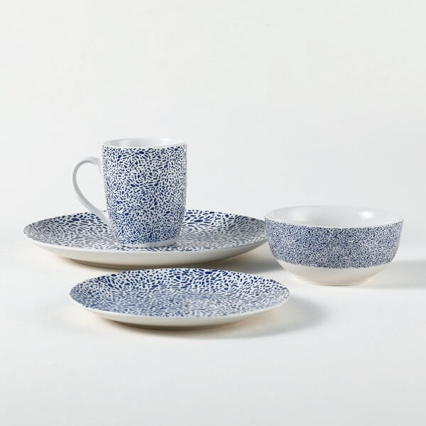 The Appeal of Stoneware Tableware