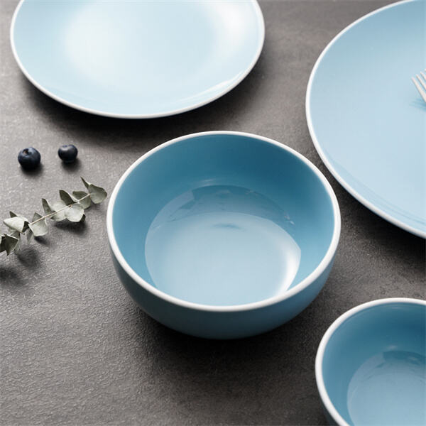 Stwórz elegancki stół dzięki spójnym zestawom naczyń dla 6 osób