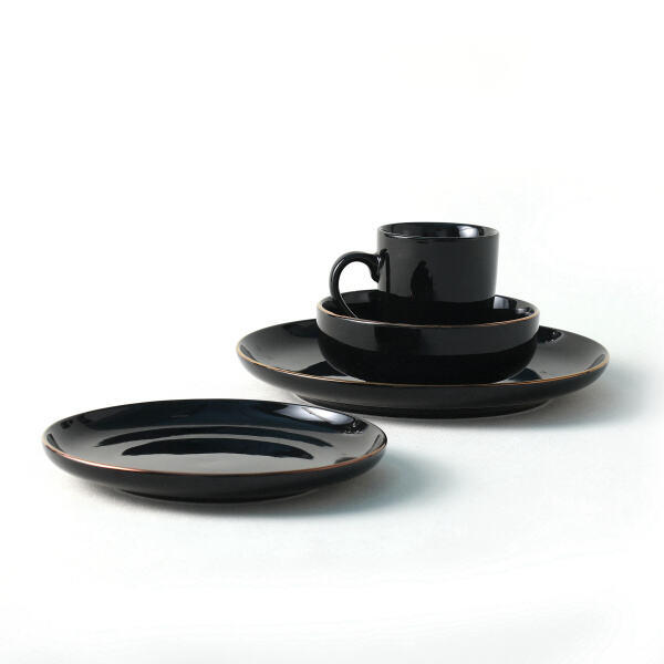 Elevate your dining experience with antique-inspired dinnerware sets