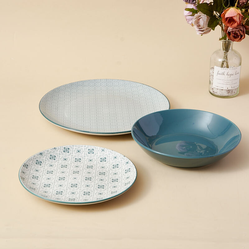 Durable Eco-Friendly Simple Style Porcelain Dinnerware Set Dishwasher Safe Ceramic Tableware for Home Hotel Parties Food Serving factory