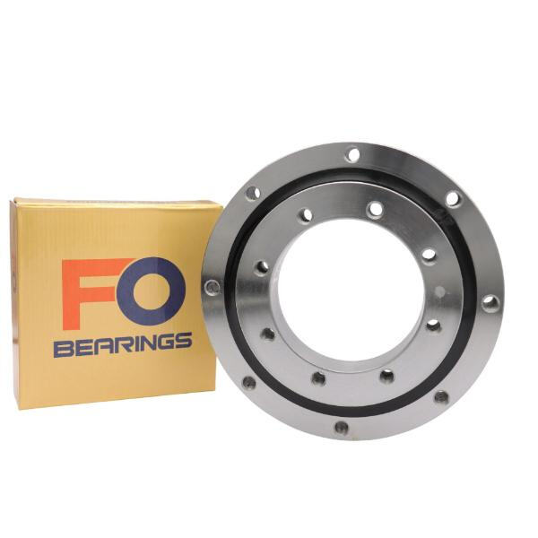 دور دعامات الدوران في تحمل الأحمال الثقيلة على الرافعات