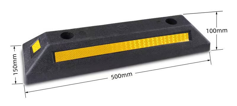 Automotive Car Wheel Stopper Rubber Parking Lot Equipment Parking Block Wheel Stop for Truck manufacture