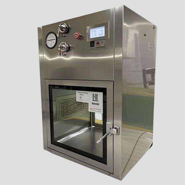 Učinkovit prenos predmetov v in iz čistih prostorov s tehnologijo sobe za prehod