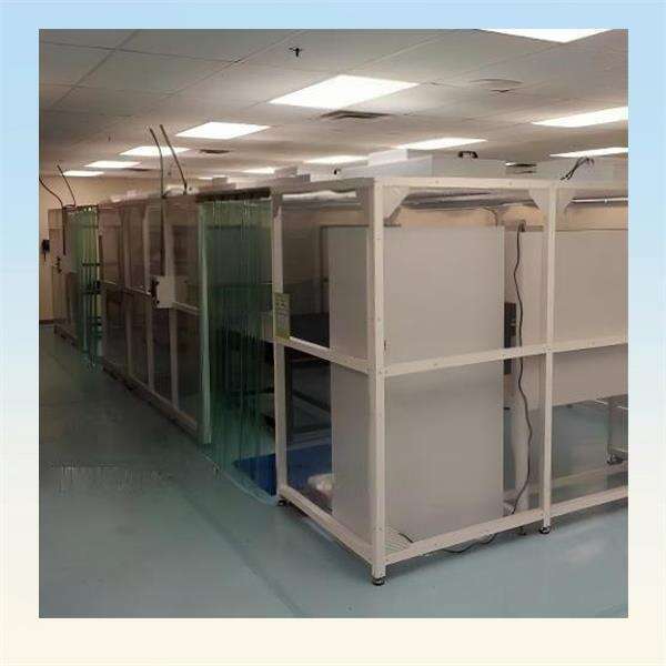 Améliorez l'efficacité et la conformité avec notre technologie de salle blanche mobile