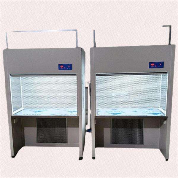 Pourquoi choisir nos armoires de hotte à flux laminaire pour vos besoins en gros