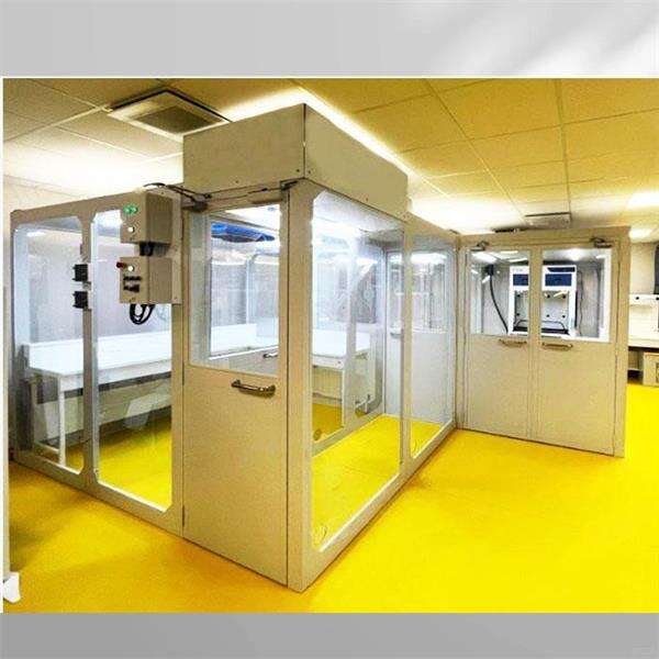 Améliorez l'efficacité et la sécurité avec notre technologie de salle propre ISO
