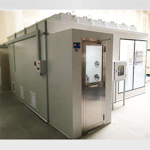 Vorteile eines ISO-Klasse-10000-Reinraums in Fertigungs- und Forschungsumgebungen