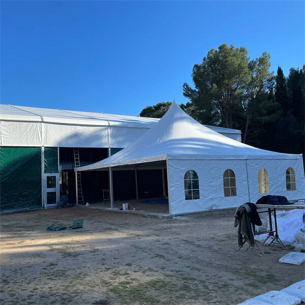 Protect Your Padel Court from the Elements with a Custom Tent Cover