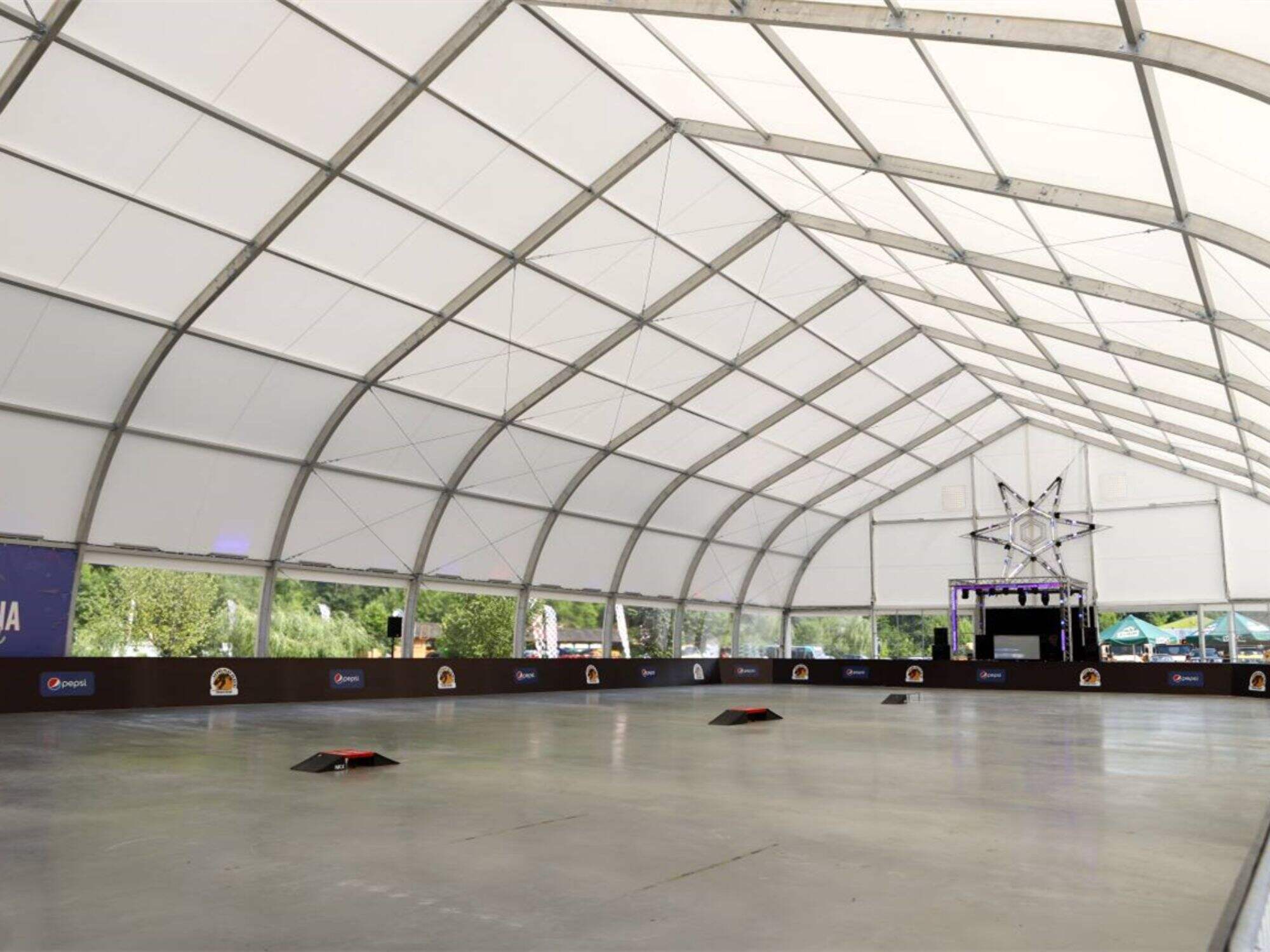 Customized Aluminum Curve Tents Sport Football Field Court Tent