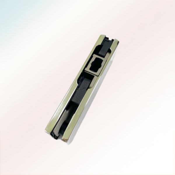 Preventing Glass Slippage with Cabinet Retainer Clips