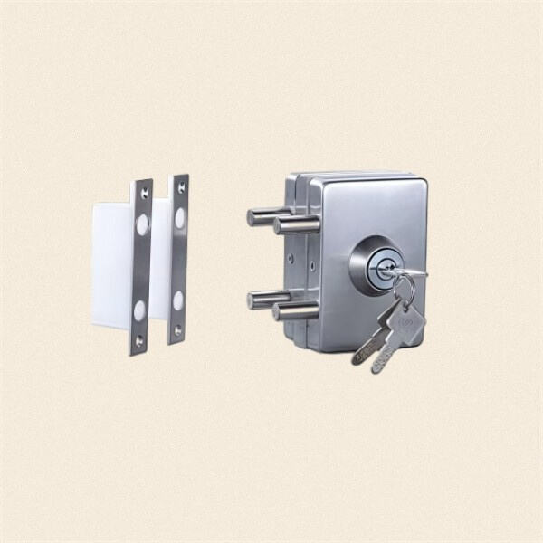 Keep Intruders Out with a Sturdy Wooden Main Double Door Lock
