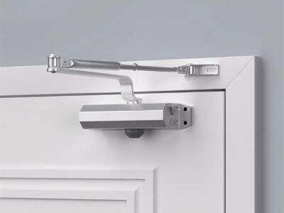 How to Select a Trusted Door Closer Manufacturer for Glass Doors