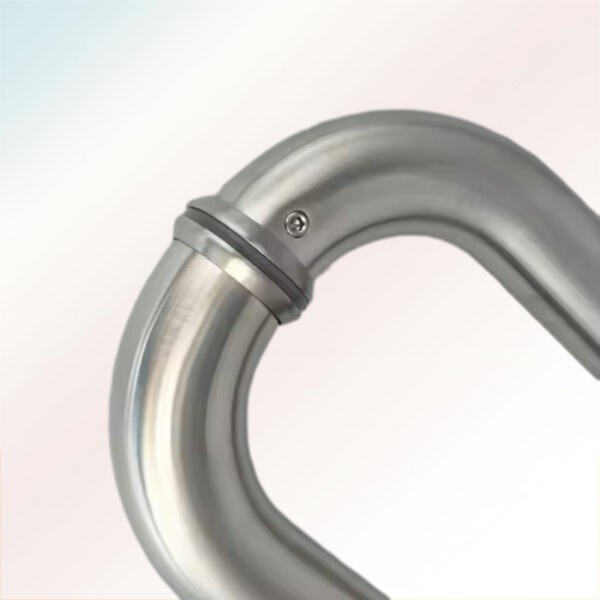 Atualize rapidamente suas portas com puxadores de vidro fáceis de instalar e compatíveis com projetos DIY.