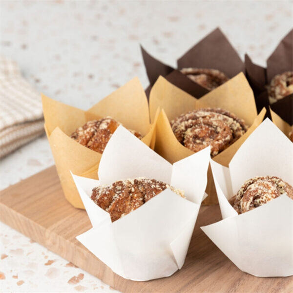 Keep your cupcakes moist and fresh with these liners