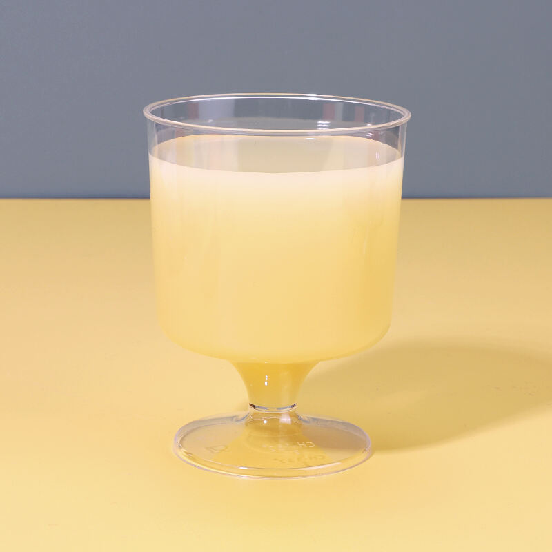 Upgrade Your Dessert Presentation with Clear Plastic Cups