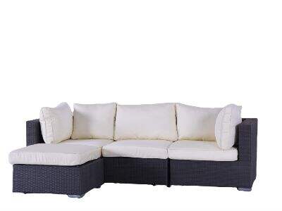 What Are the Benefits of a Modular Sofa Set for Outdoor Entertaining