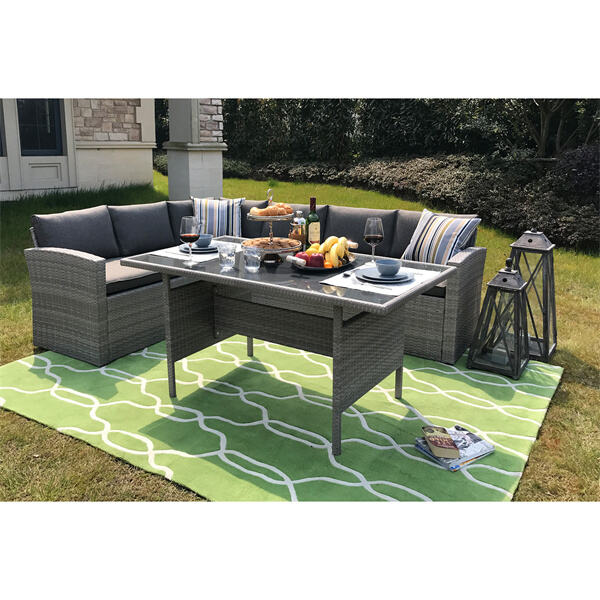 Skapa en varm och inbjudande atmosfär med vår vikters matsalsbordssamling.