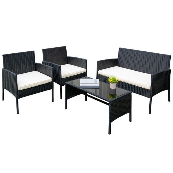 Haz que tu terraza sea el lugar ideal con una trendy mesa de comedor al aire libre se