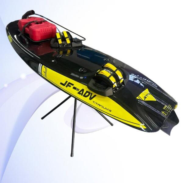 سهلة الاستخدام وممتعة للغاية في القيادة، تعد لوحة التزلج ذات الأجنحة المُحركَة ضرورة لمحبي الرياضات المائية